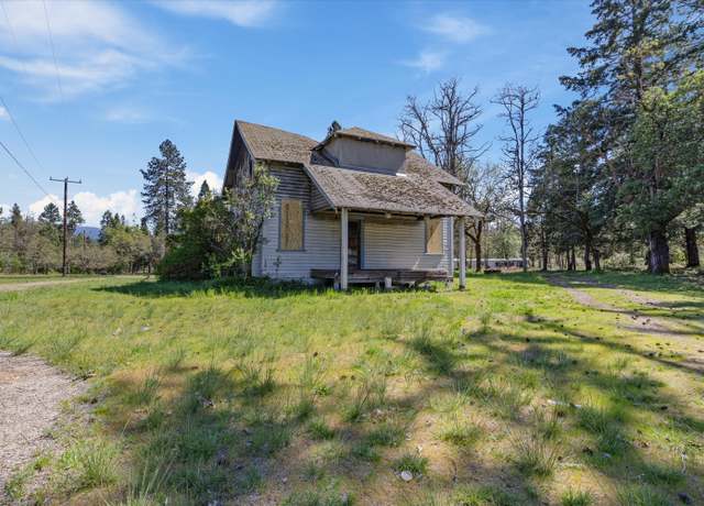 Property at 33105 Redwood Hwy, Cave Junction, OR 97523, 2 beds, 1 bath