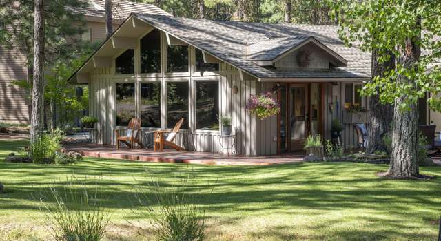 Photo of 70952 Glacier Lily Ln Unit GH 187, Sisters, OR 97759