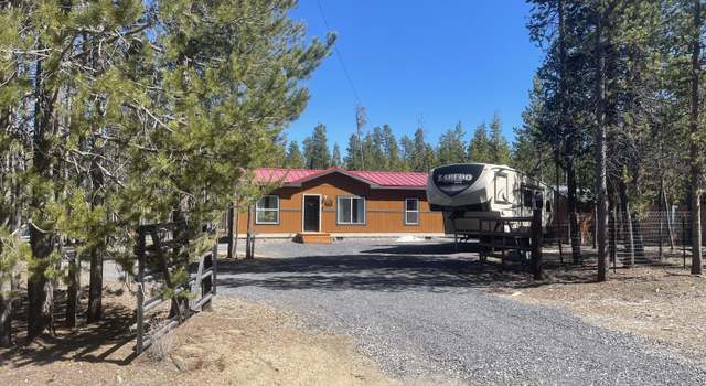 Photo of 11860 Chinquapin Dr, Crescent Lake, OR 97733