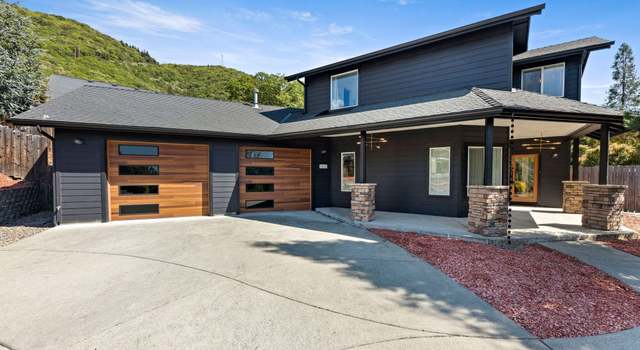 Photo of 1507 R J Dr, Grants Pass, OR 97526