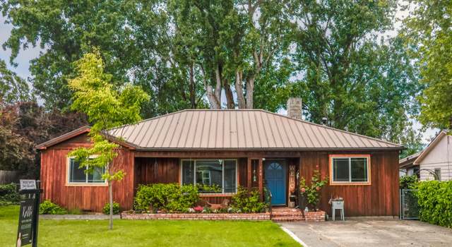 Photo of 140 Clover Ln, Medford, OR 97501