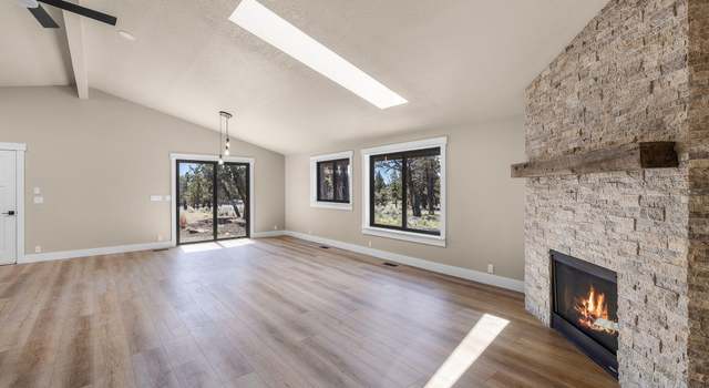 Photo of 21800 Katie Dr, Bend, OR 97701