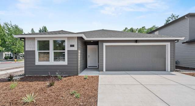 Photo of 552 Dawn Ct, Medford, OR 97501