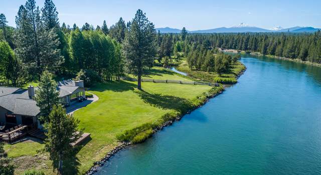 Photo of 55685 Gatehouse Ln, Bend, OR 97707