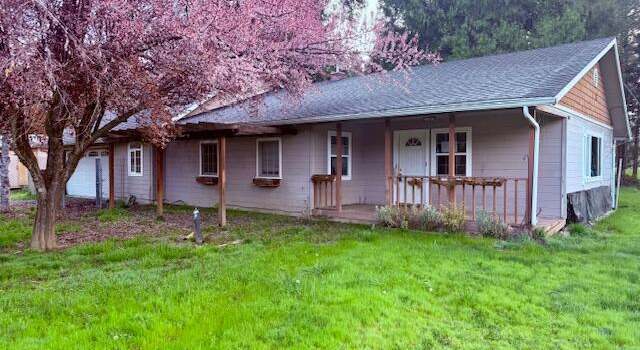Photo of 8225 E Evans Creek Rd, Rogue River, OR 97537