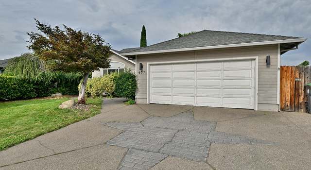 Photo of 637 Benjamin Way, Phoenix, OR 97535