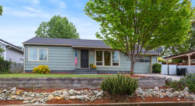 Photo of 721 NE 11th St, Grants Pass, OR 97526