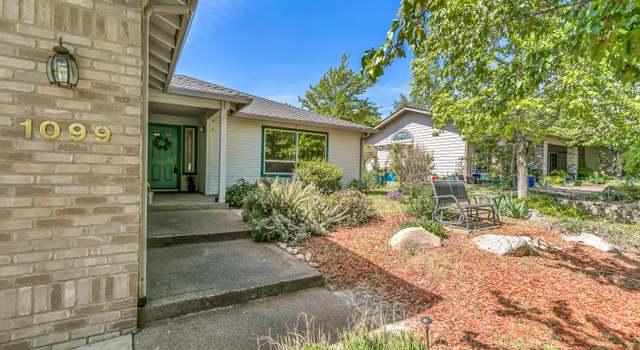 Photo of 1099 Oak Knoll Dr, Ashland, OR 97520