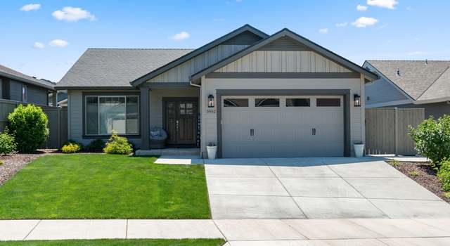 Photo of 3952 Arizona Dr, Medford, OR 97504