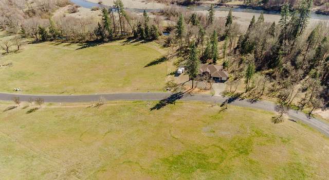 Photo of 570 E Forks Cir, Cave Junction, OR 97523