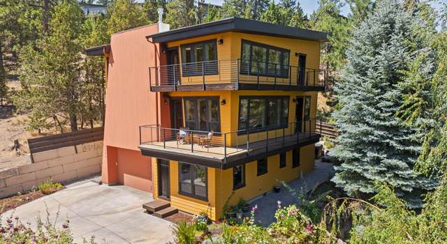 Photo of 1696 SW Knoll Ave Unit 1 & 2, Bend, OR 97702