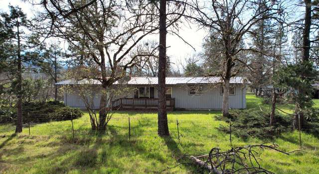 Photo of 392 Bond Rd, Shady Cove, OR 97539