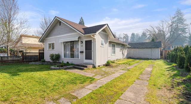 Photo of 113 Vancouver Ave, Medford, OR 97504