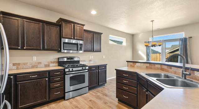 Photo of 2764 NE Spring Water Pl, Bend, OR 97701