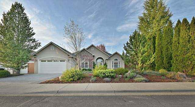 Photo of 1013 Pumpkin Rdg, Eagle Point, OR 97524