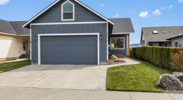 Photo of 3826 SW Sam Snead Ct, Redmond, OR 97756