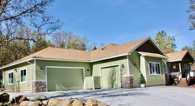 Photo of 6620 Dunlin Ln, Klamath Falls, OR 97601