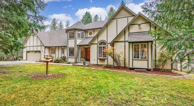 Photo of 221 Hidden Valley Ln, Rogue River, OR 97537