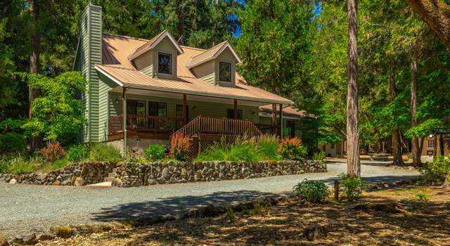 Photo of 320 Hitching Post Rd, Grants Pass, OR 97526