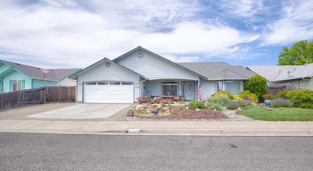 Photo of 1912 SW K St, Grants Pass, OR 97526