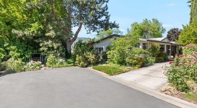 Photo of 4624 S Pacific Hwy Unit 49, Phoenix, OR 97535