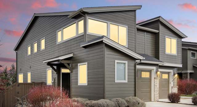 Photo of 704 NE Vail Ln, Bend, OR 97701