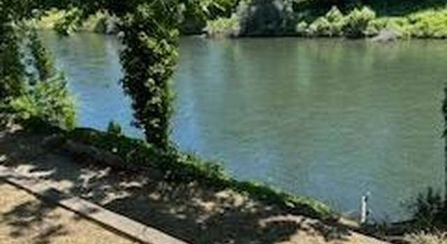 Photo of 5044 Rogue River Hwy, Gold Hill, OR 97525