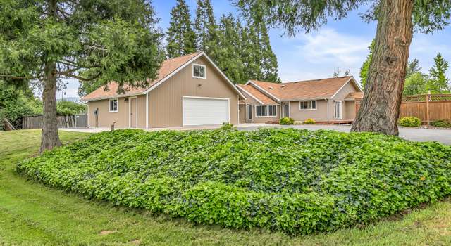 Photo of 3066 Redwood Ave, Grants Pass, OR 97527