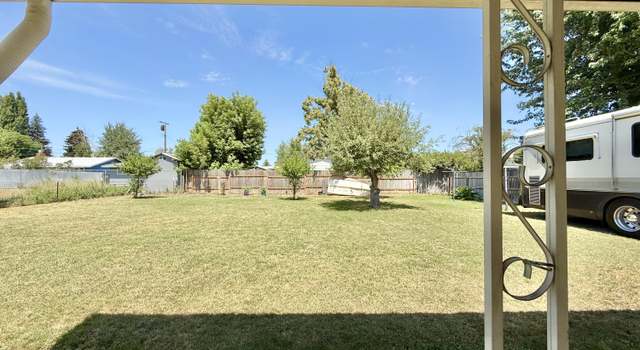 Photo of 3929 Sturdivant Ave, Klamath Falls, OR 97603