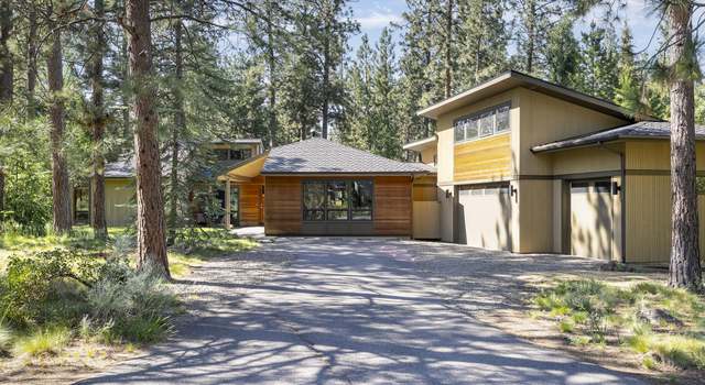 Photo of 61090 Minaret Cir, Bend, OR 97702