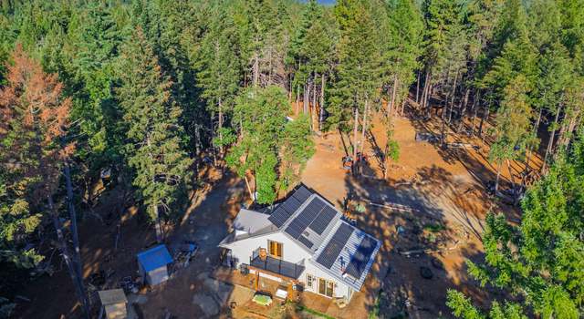 Photo of 123 Rogue Riffle Dr, Grants Pass, OR 97526