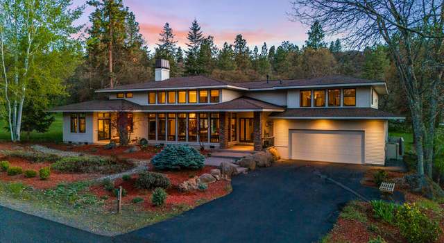 Photo of 6826 Dunlin Ln, Klamath Falls, OR 97601