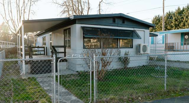 Photo of 351 Beechwood Dr, Grants Pass, OR 97526