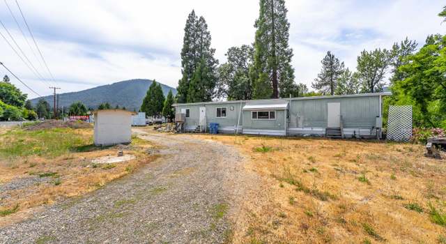 Photo of 110 Hogue Dr, Selma, OR 97538