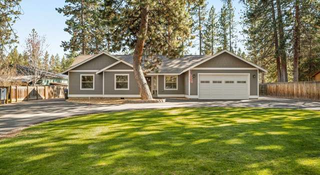 Property at 19321 Apache Rd, Bend, OR 97702, 3 beds, 2.5 baths