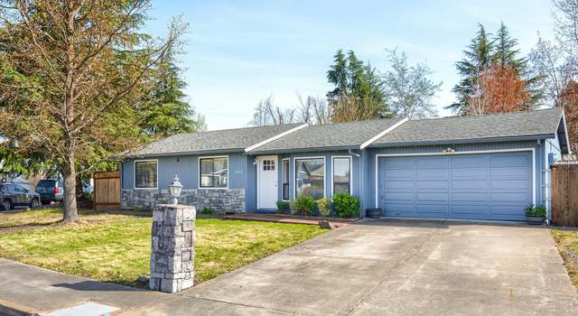Photo of 3390 Tahitian Ave, Medford, OR 97504
