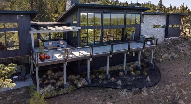 Photo of 2060 NW Perspective Dr, Bend, OR 97703