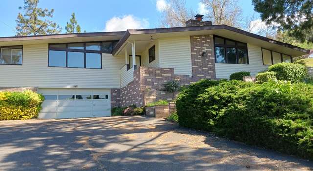 Property at 343 NE Scenic Dr, Grants Pass, OR 97526, 4 beds, 3 baths