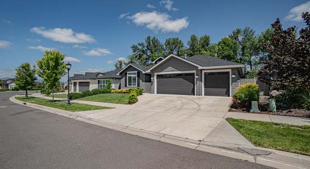 Photo of 3857 Arizona Dr, Medford, OR 97504