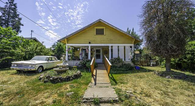 Photo of 603 W 2nd St, Medford, OR 97501