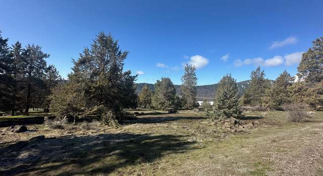 Photo of 1030 Turnstone Dr, Klamath Falls, OR 97601
