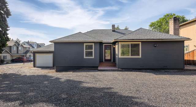 Photo of 1647 NE Lotus Dr, Bend, OR 97701