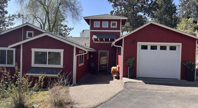 Photo of 2211 NW Awbrey Rd, Bend, OR 97703