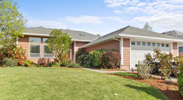 Photo of 2757 Florer Dr, Grants Pass, OR 97527