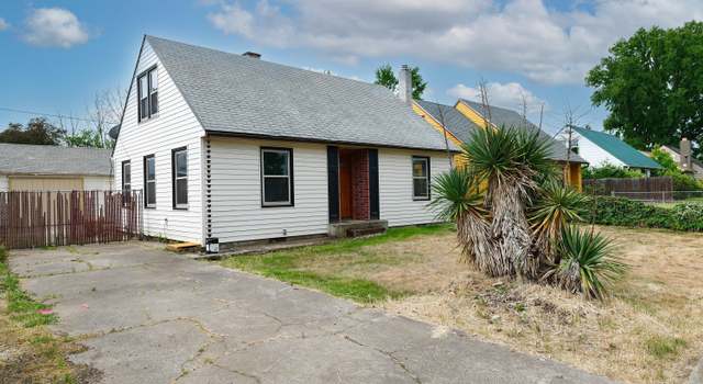Photo of 511 Fairmount St, Medford, OR 97501