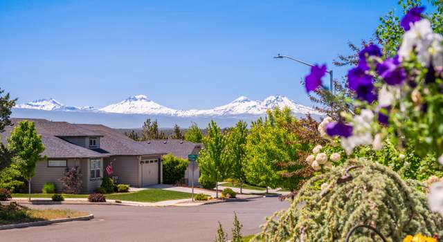 Photo of 4677 SW Volcano Ave, Redmond, OR 97756