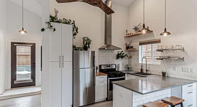 Photo of 533 NE Olney Ave Unit 1 and 2, Bend, OR 97701