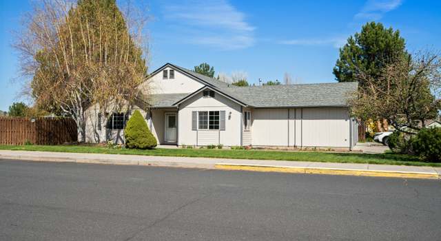 Photo of 3691 Bobby Jones Ct, Redmond, OR 97756