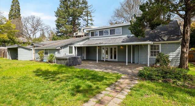 Photo of 164 Black Oak Dr, Medford, OR 97504