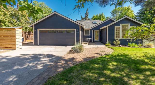 Photo of 1340 NE Noe Dr, Bend, OR 97701